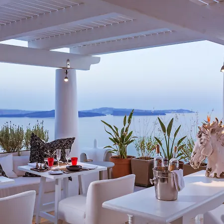 Katikies Santorini - The Leading Of The World Hotel